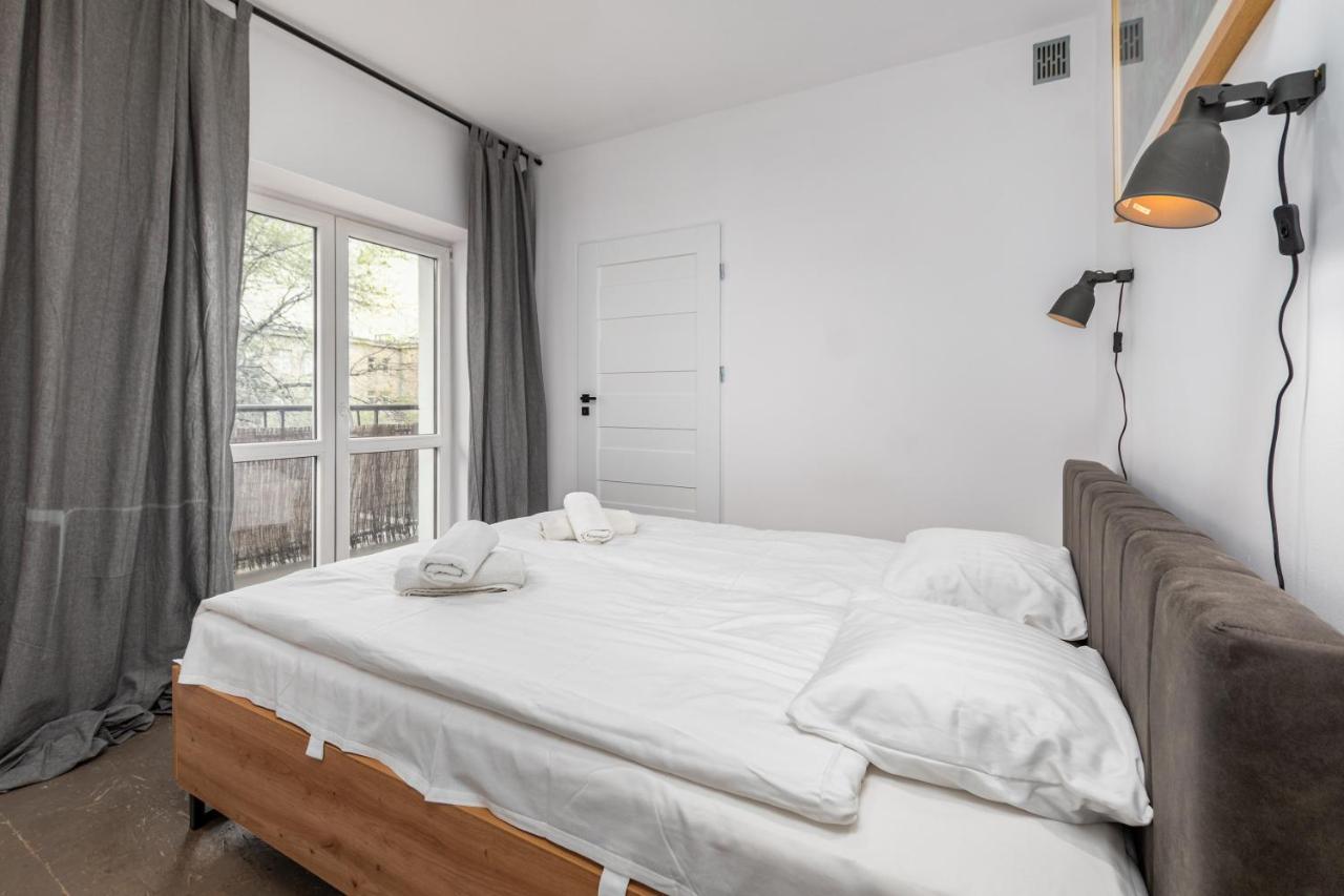 Bialobrzeska 30 By Homeprime Varsovia Exterior foto